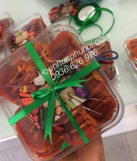 Hộp nhựa đựng hạt khô ngày Tết