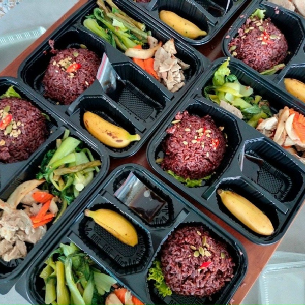 Hộp nhựa đựng cơm 4 ngăn JB24