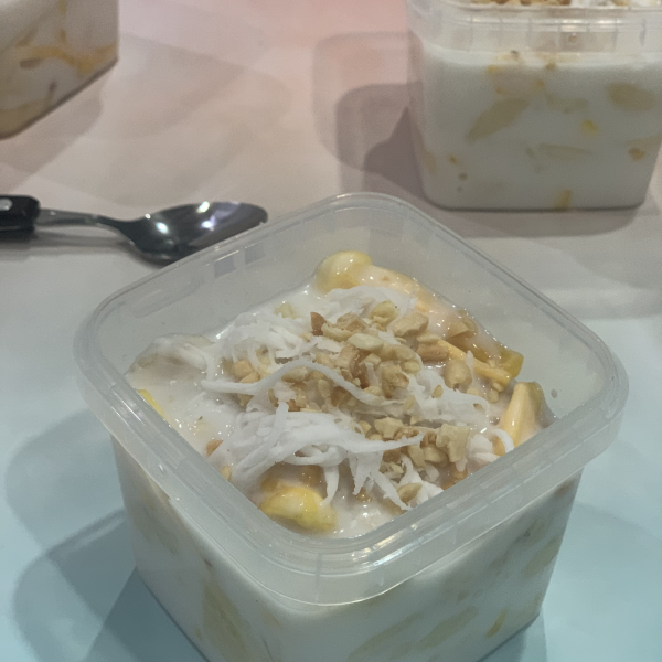 HỘP NHỰA VUÔNG ĐỰNG KEM