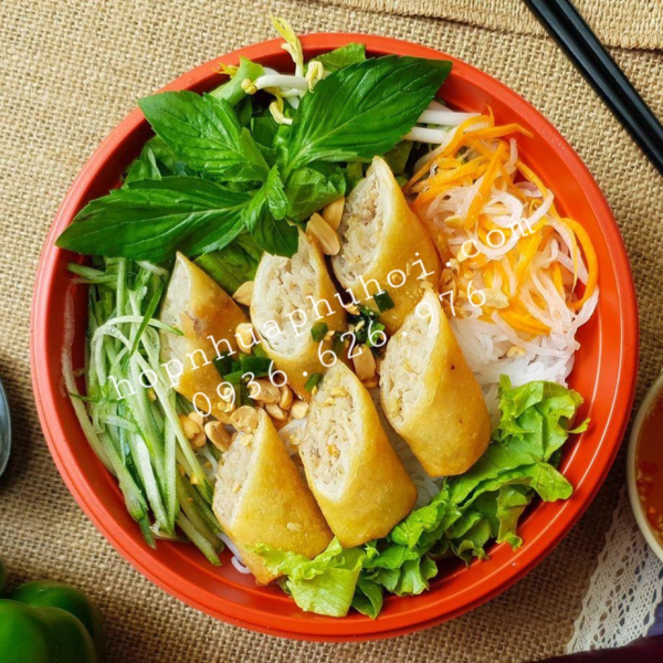 TÔ NHỰA ĐỎ ĐEN BÚN PHỞ 