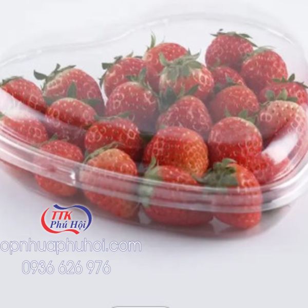 Hộp nhựa đựng dâu tây hình trái tim