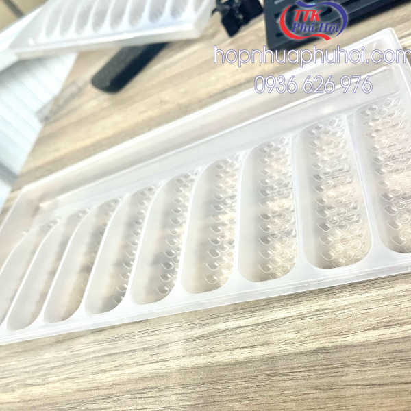 Khay nhựa đựng tôm 10 con