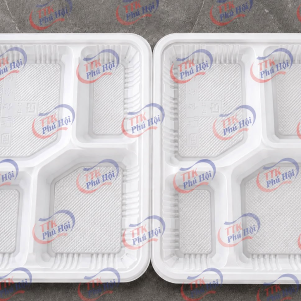 Hộp nhựa 4 ngăn trắng PHT4
