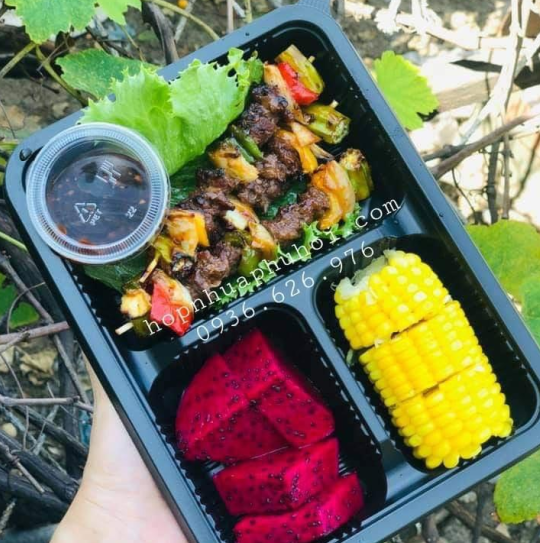 Hộp nhựa đựng cơm 3 ngăn