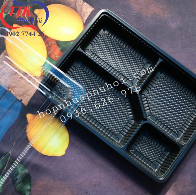 Hộp nhựa đựng cơm 4 ngăn