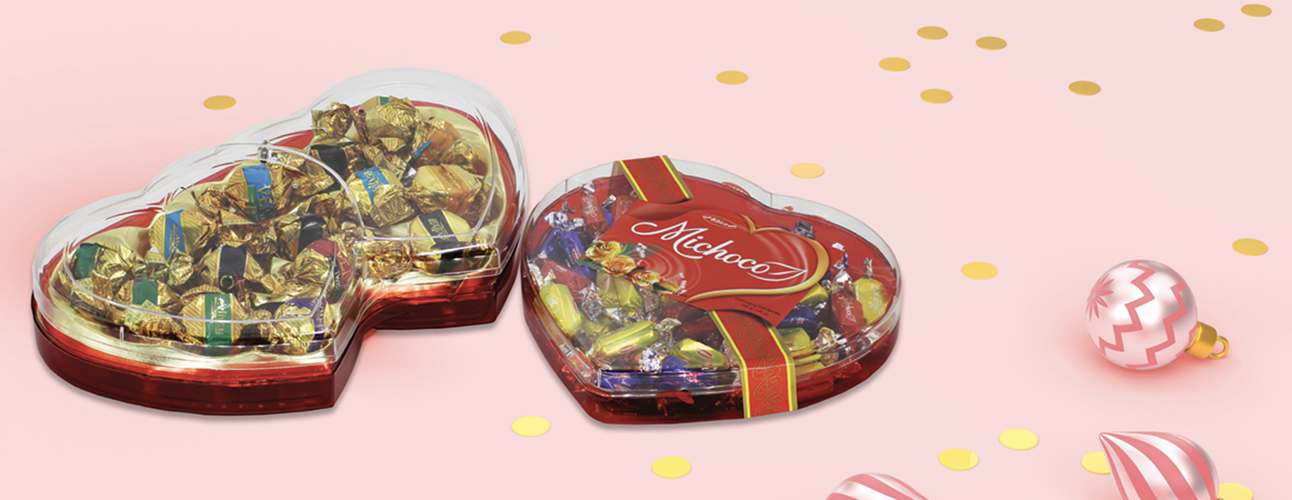 Hộp nhựa trái tim đế đỏ nắp trong đựng kẹo, chocolate