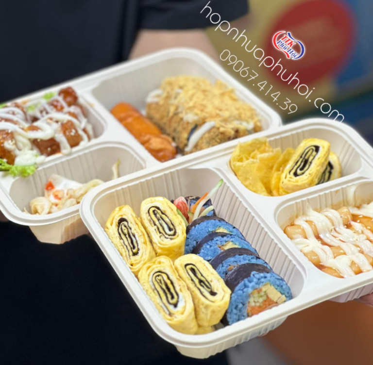 Khay nhựa đựng cơm 3 ngăn trắng