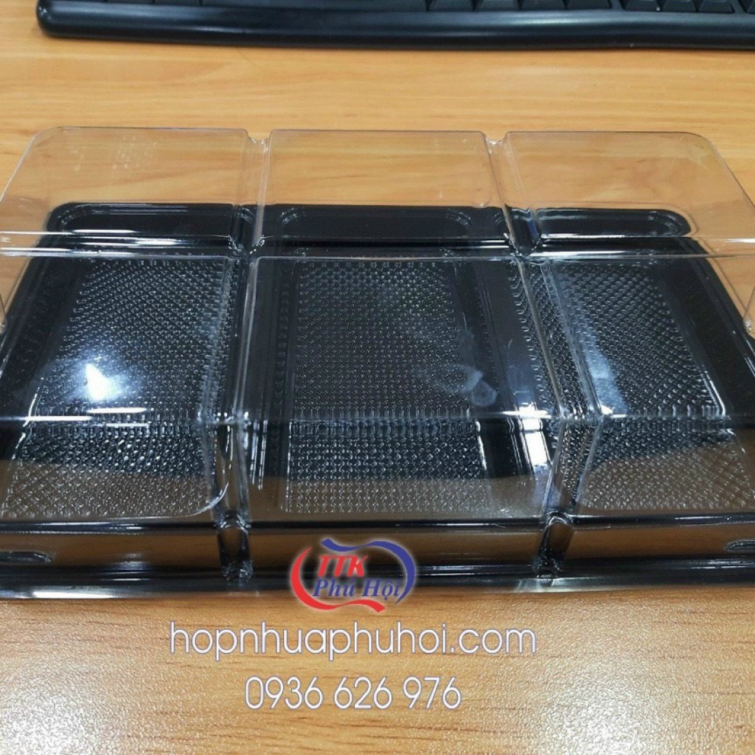 HỘP NHỰA 3 NGĂN ĐỰNG MỨT BÁNH TRÁI CÂY