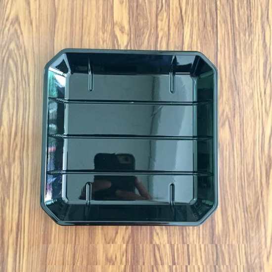 KHAY NHỰA ĐỰNG CÁ HỒI M10