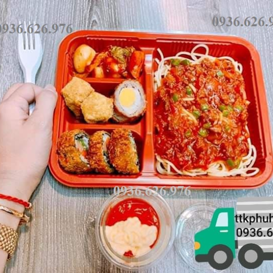 KHAY NHỰA 4 NGĂN ĐỎ ĐEN HT10